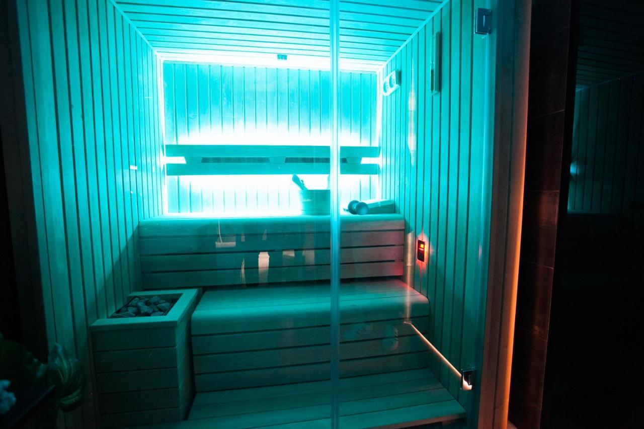 בודפשט Stylish Loft With Finnish Sauna מראה חיצוני תמונה