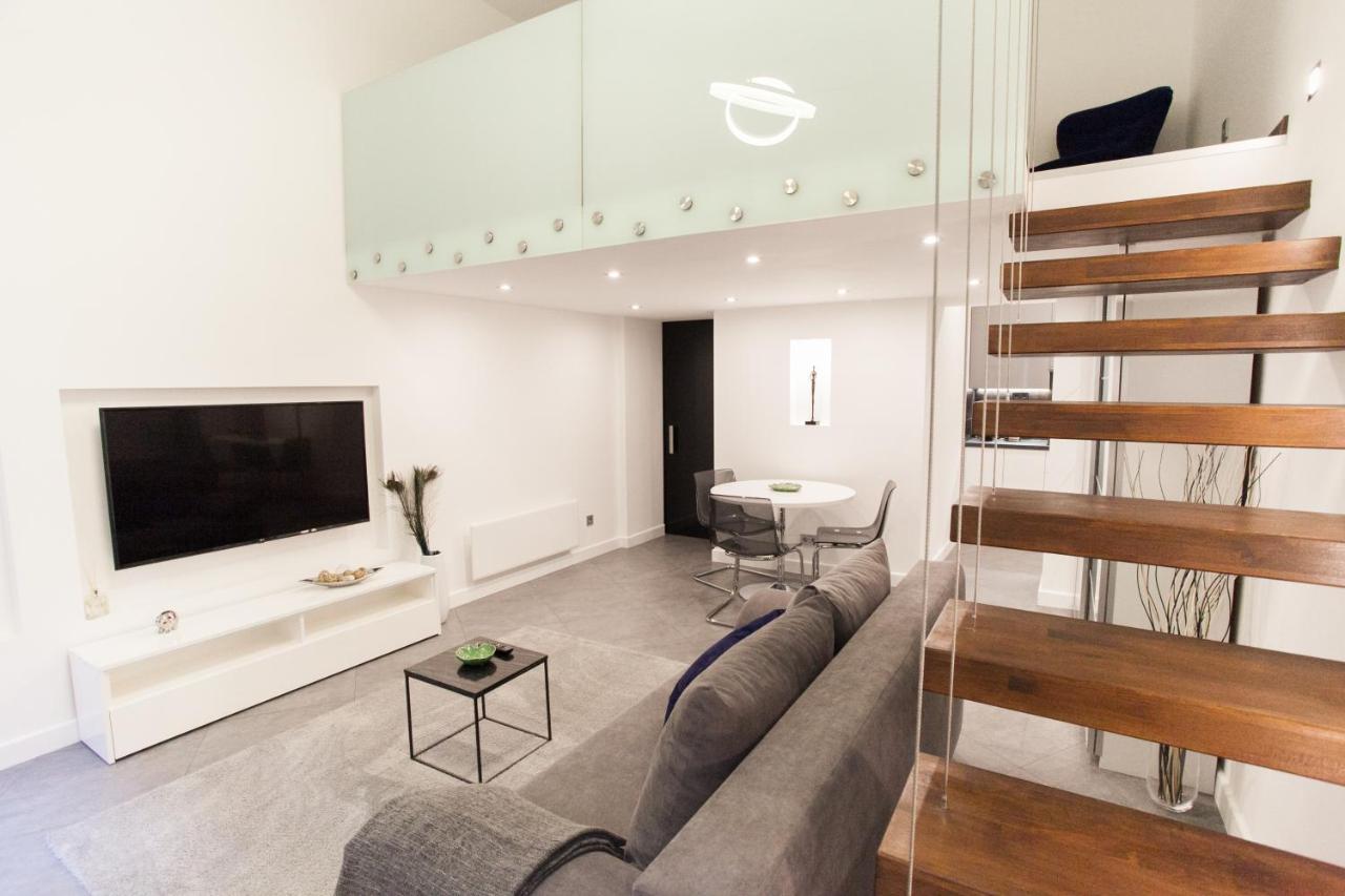 בודפשט Stylish Loft With Finnish Sauna מראה חיצוני תמונה